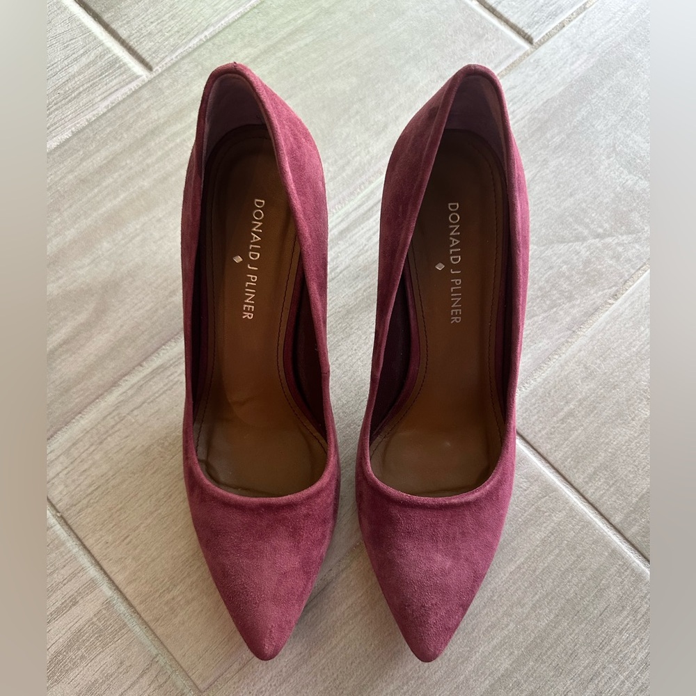 Donald J. Pliner Women's Wine Suede Heels